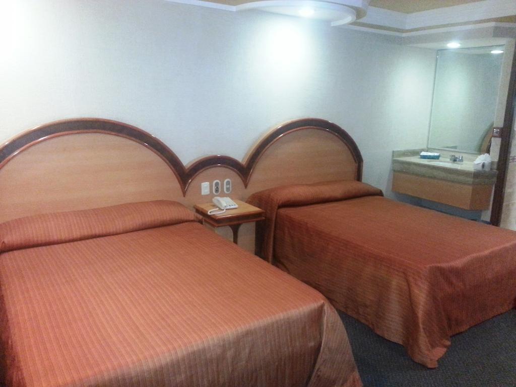 Hotel Los Reyes La Paz Habitación foto